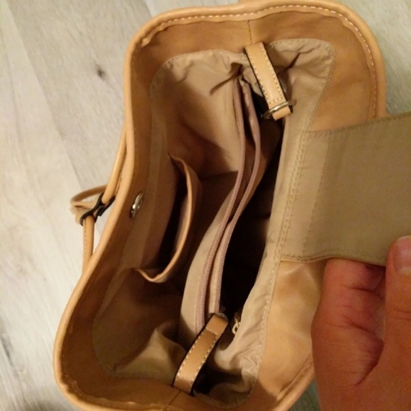 Giani Bernini Striped Bucket Handbag - Picture 4 of 4